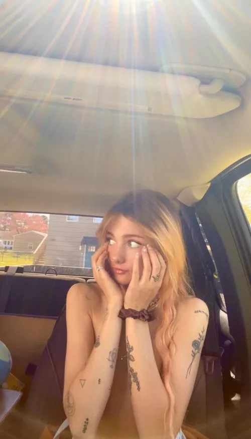 oh no! they saw my tits and i had to hide! 