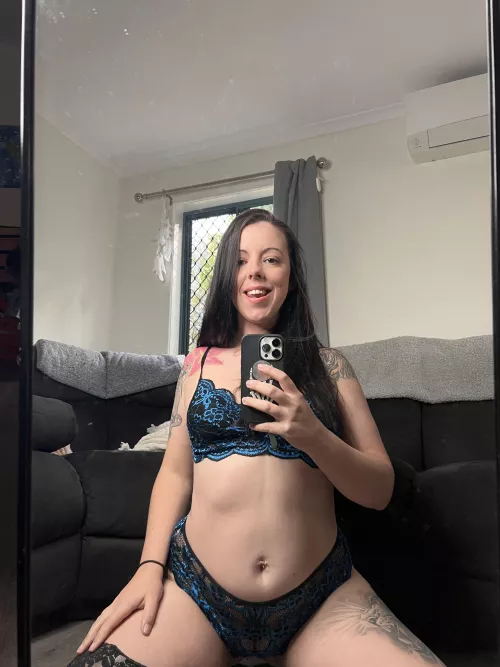 Tell me what's on ur mind?