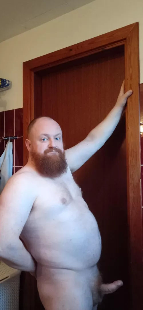 Want a chubby ginger daddy like me 😜😈