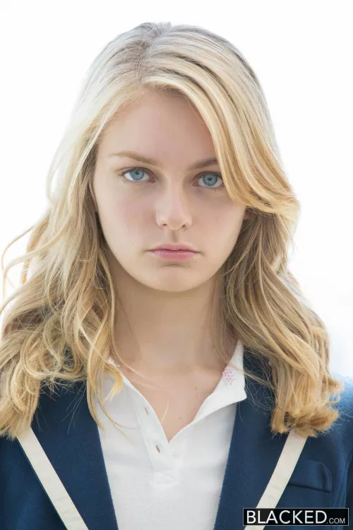 Alli Rae looking bratty