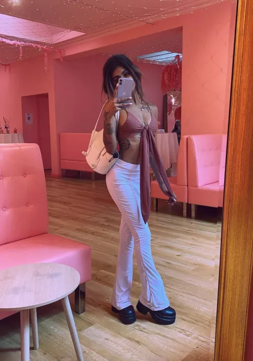 Are men into older girls like me