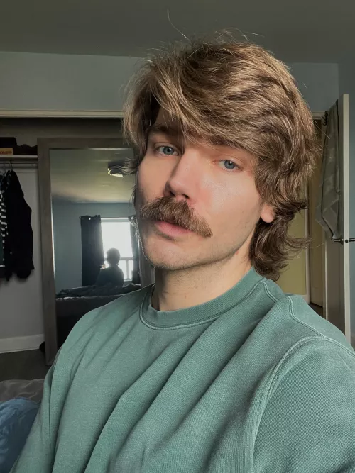 Hiii I need friends to play Fortnite with 🥺