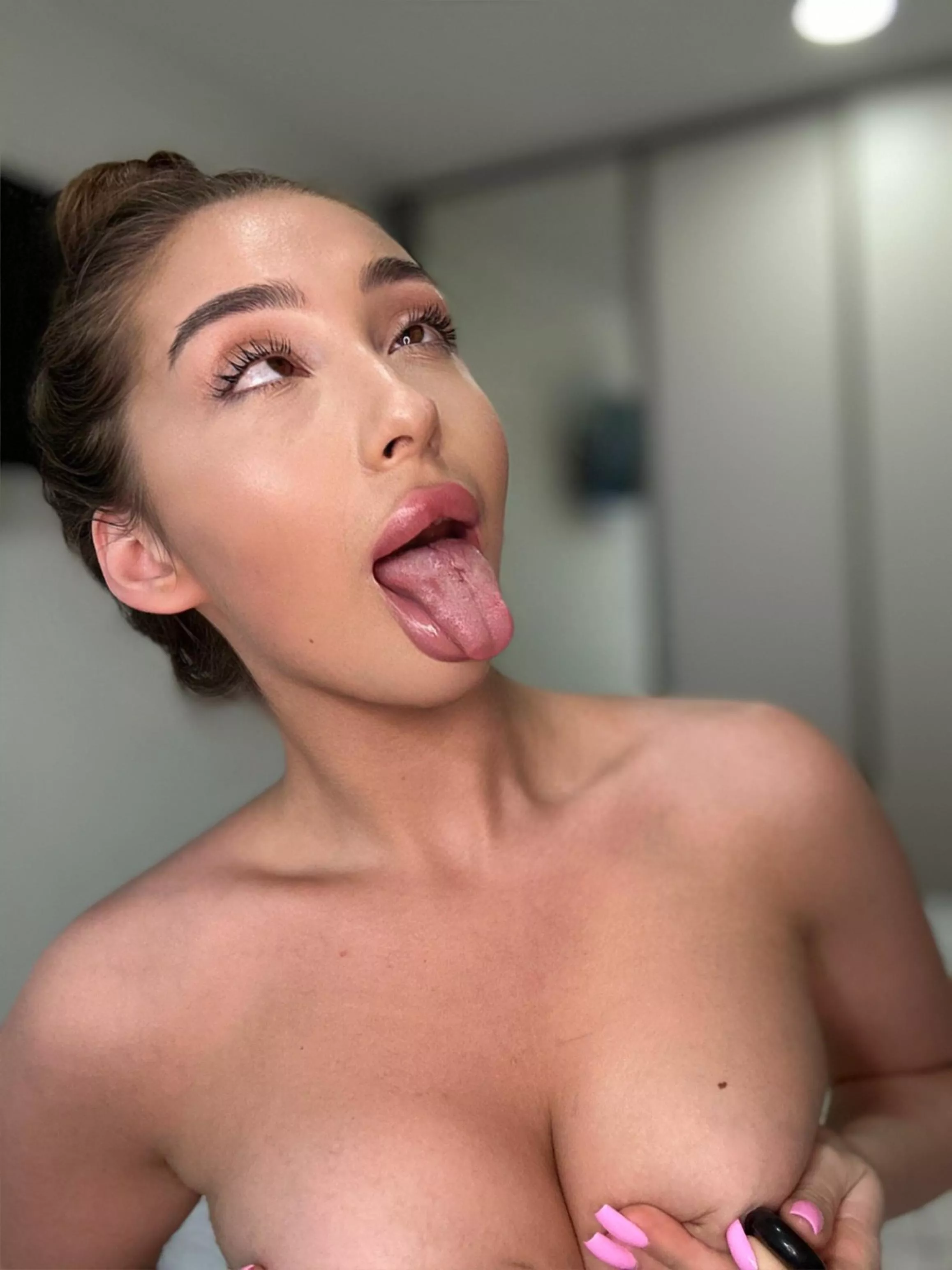 it's facefucking time