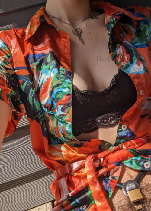 My exes loved this dress for the easy access... My partner doesn't get that privilege anymore 