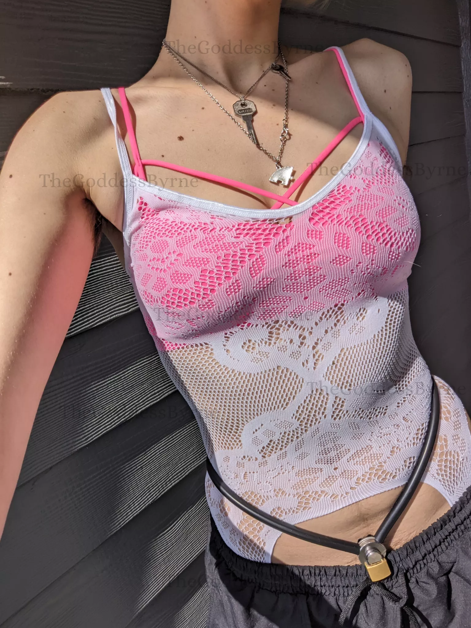 My health briefly interrupted my wear, but I'm back in my belt and excited to share! 