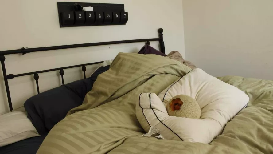 Pillow fucking Fruit smash