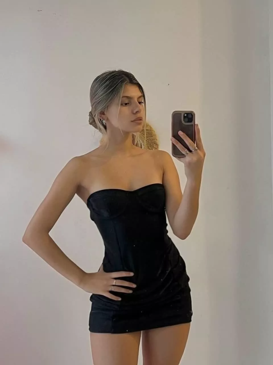 smoll body + meaty thighs, good combo?