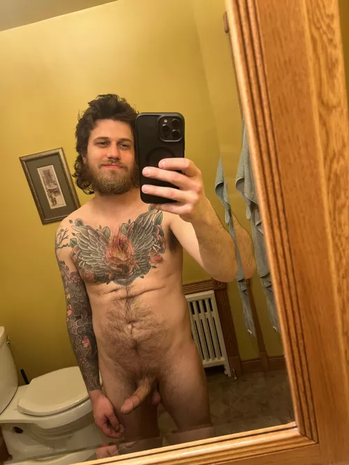 This pic would be better with someone bent over the sink…