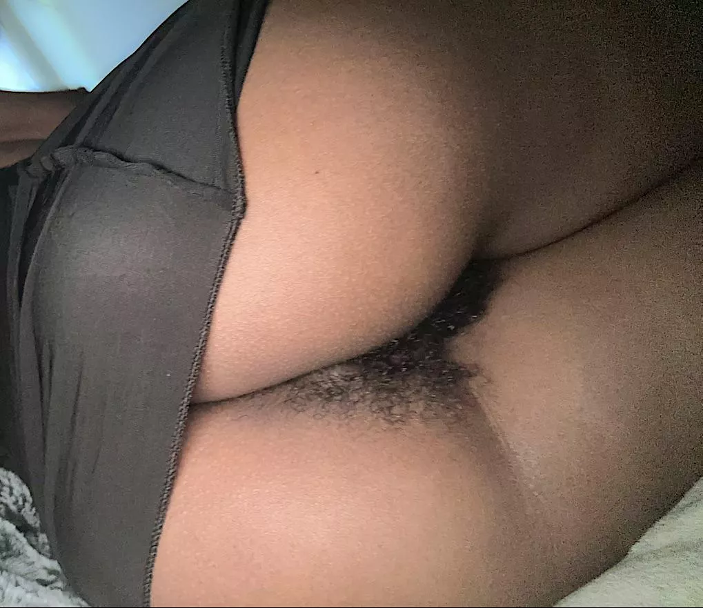 too [h]airy for panties :)