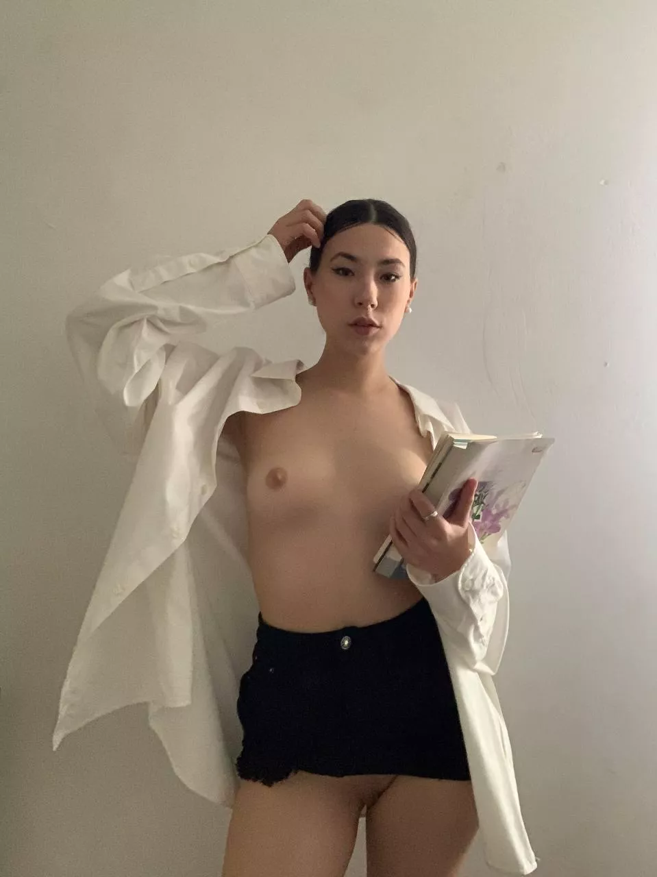 You're my queen of the night, my ruler, my mistress of desire.