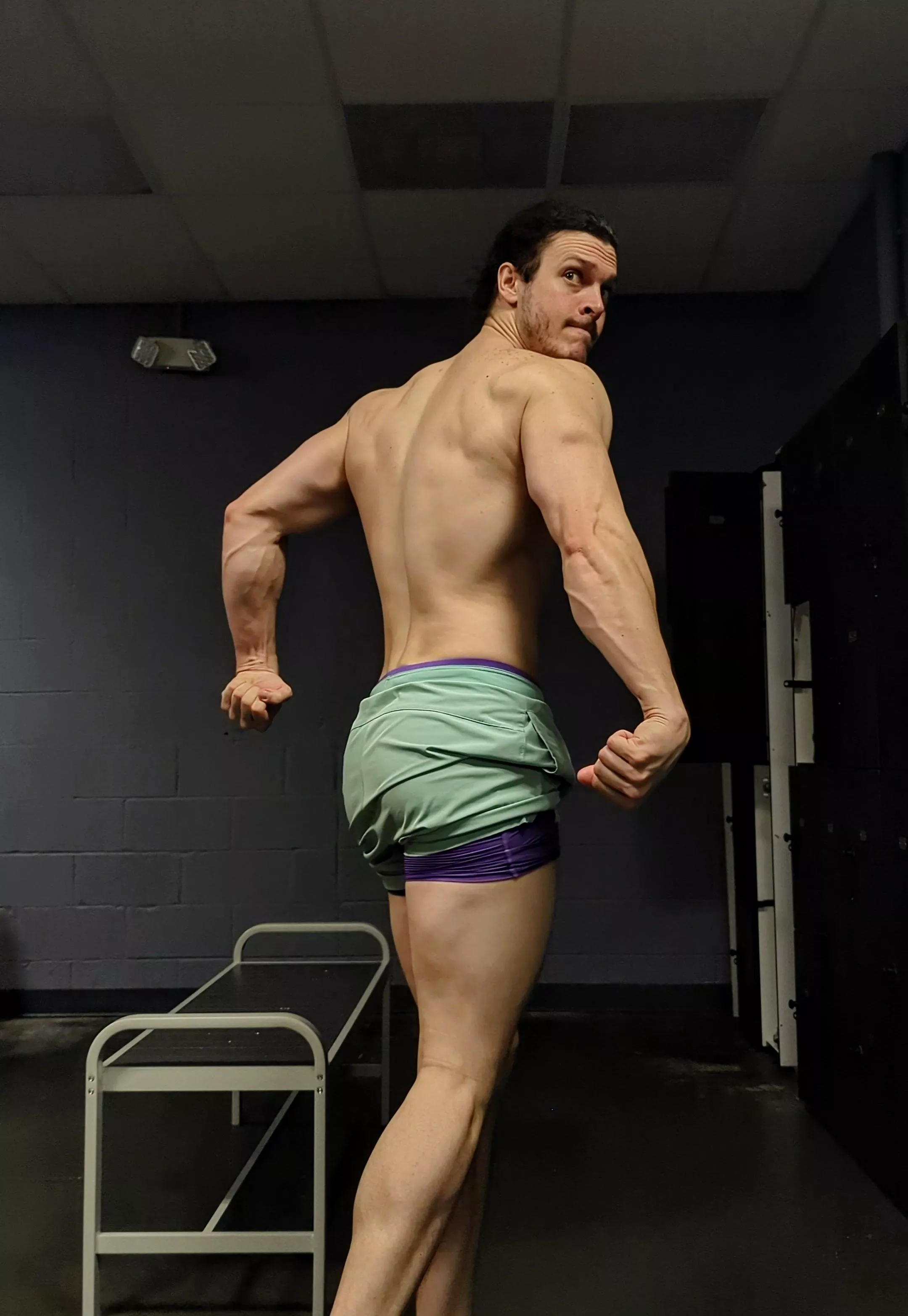 Guess what I trained today, and I'll send yo the nude version 😉