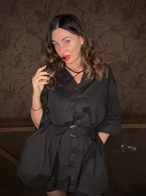 I wouldn't mind a few kisses