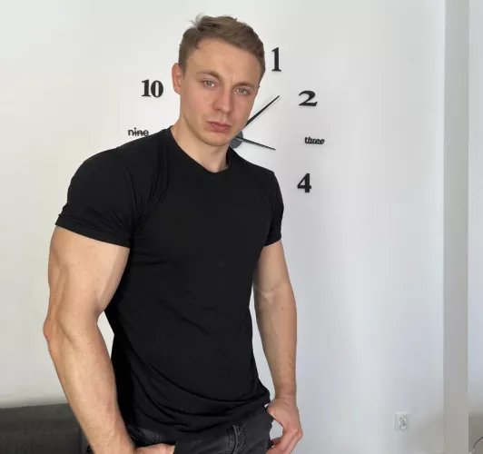 Look at your future bf 😏