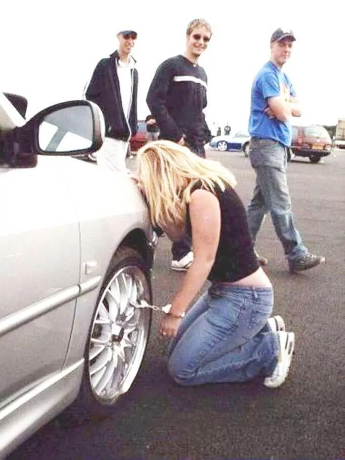 parking lot confinement