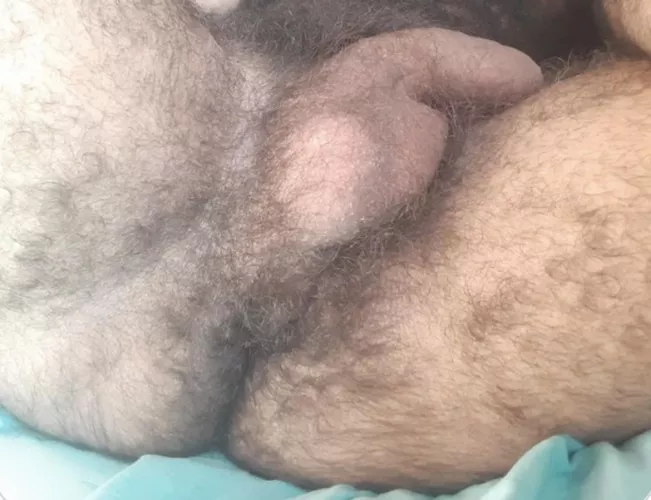 Smells like raw male sex pheromones