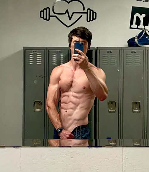 Veins in the obliques are popping. 
