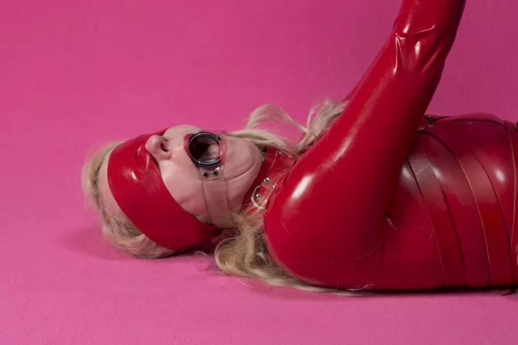 Who else likes a nice gag with their shine?