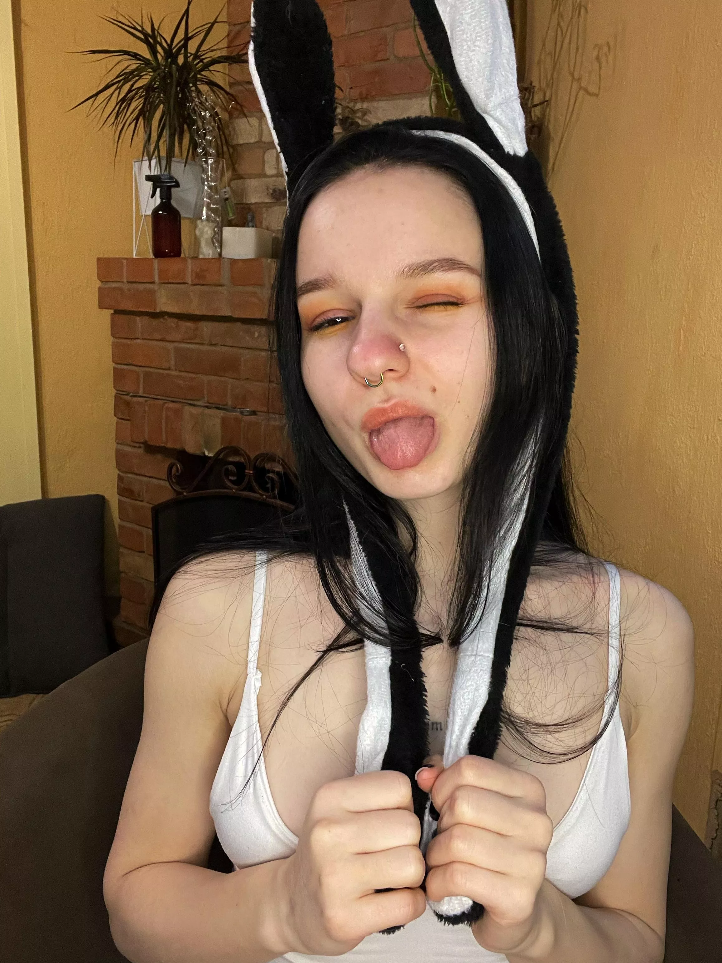 Who likes a mischievous mood