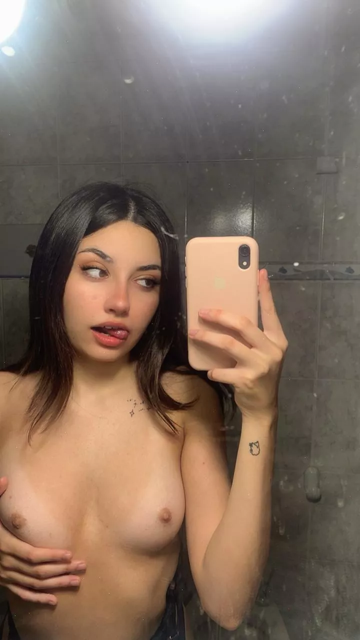 do you like 18 year old latinas