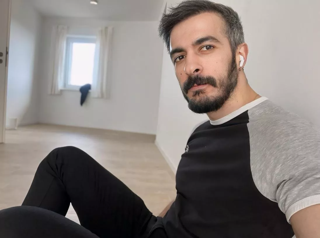 Emotional post. Despite everything that I’ve been through past couple of years, I finally got my own apartment. I’m so proud of myself! 🥹