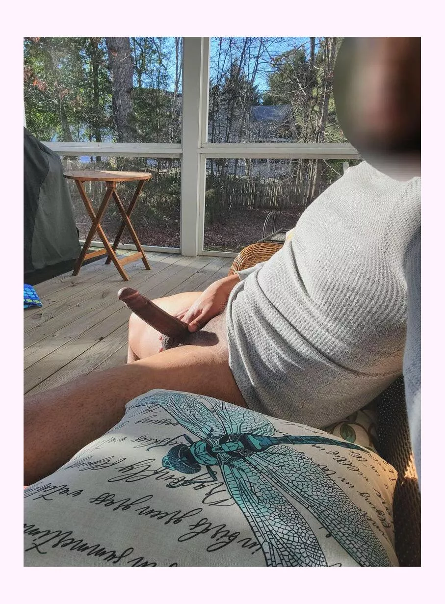 I wonder if my neighbors saq