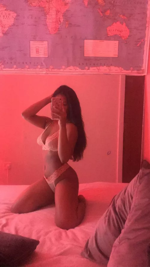 I'd let you fuck me anywhere 😏