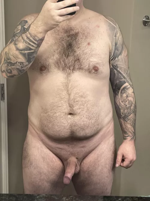 If we were friends, you could get tatted DILF pics like this all the time. (37)(M)