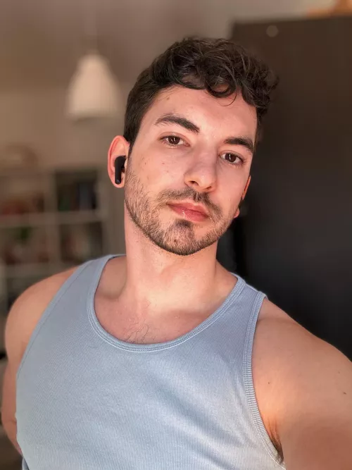 I’m trying a new hairstyle, how it is it?