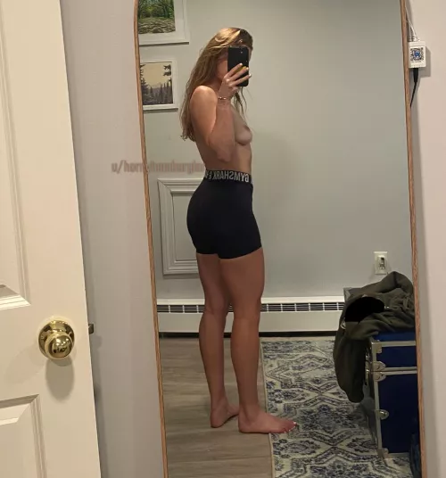 Leggies looking good today 😊