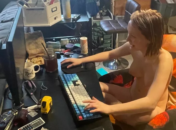 TGIF happy friday all Me and my sexy nerd ( she has a work shift today ) want wish you an amazing weekend. We hope you have a chance to get your nerd on !! [enby]