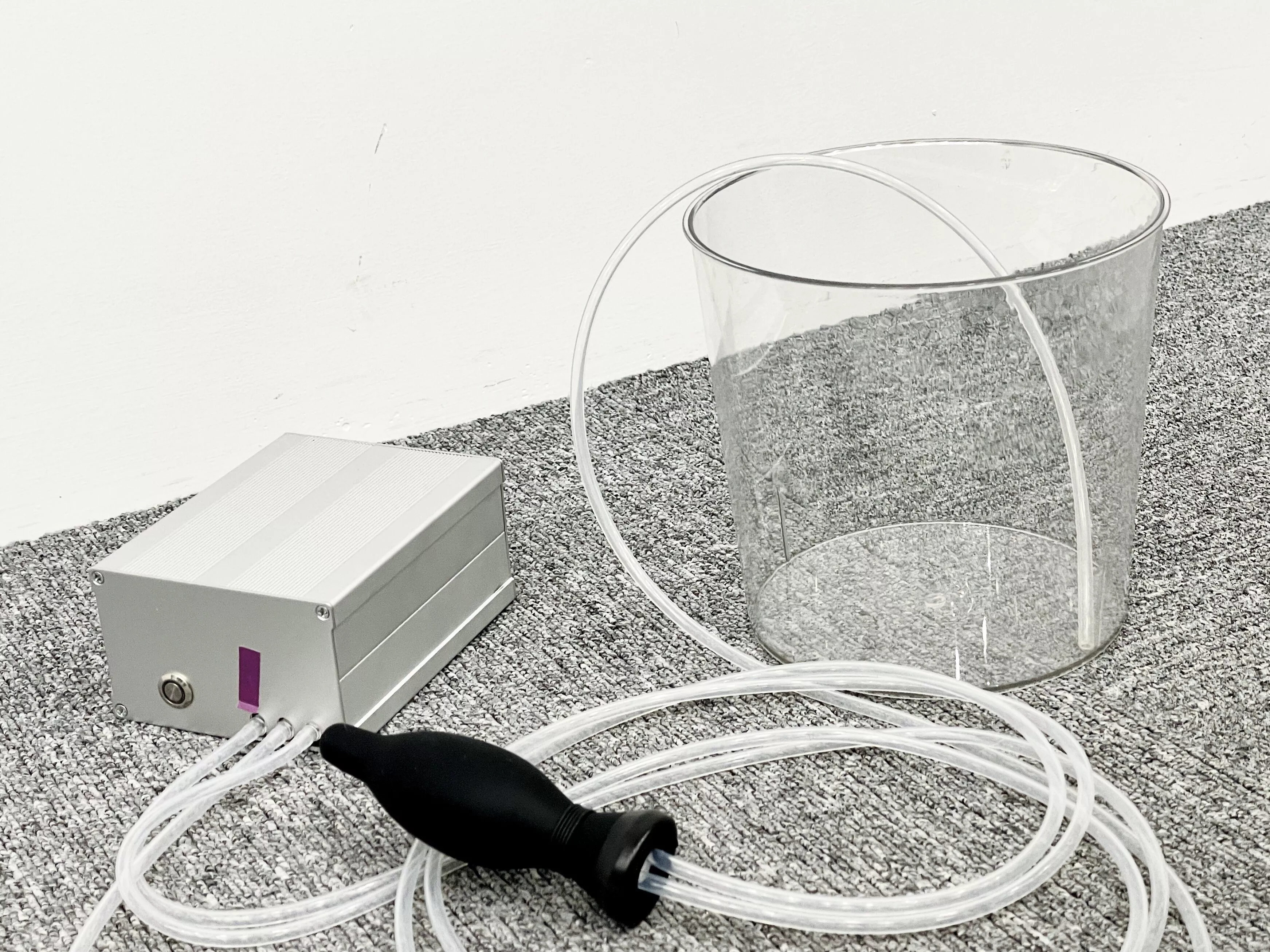 The new toy has arrived. Will it burst my liver hilus if it expands 10cm and then fills it with water?