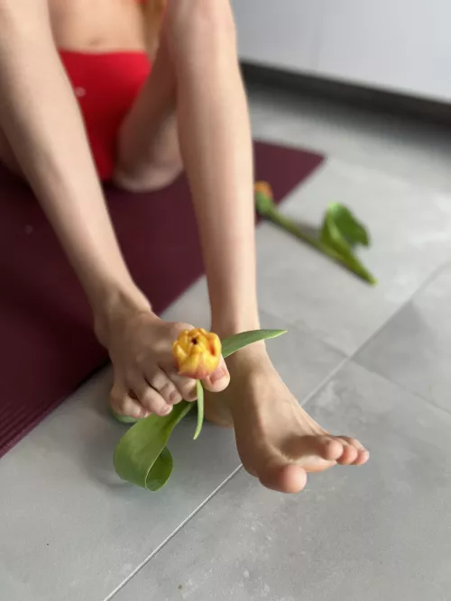 what are u placing in my left foot 