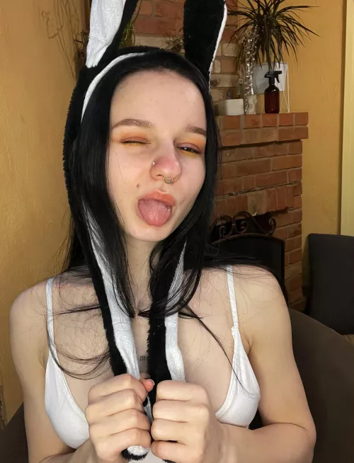 Who likes a mischievous mood