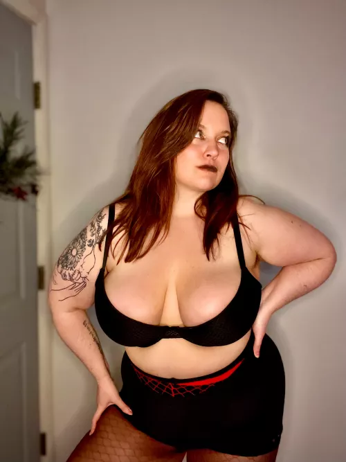 Curvy in all the right places (@caitigspot) [Onlyfans]