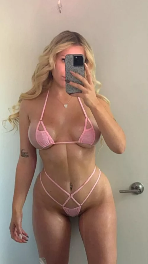 Do you like my micro-bikini? 