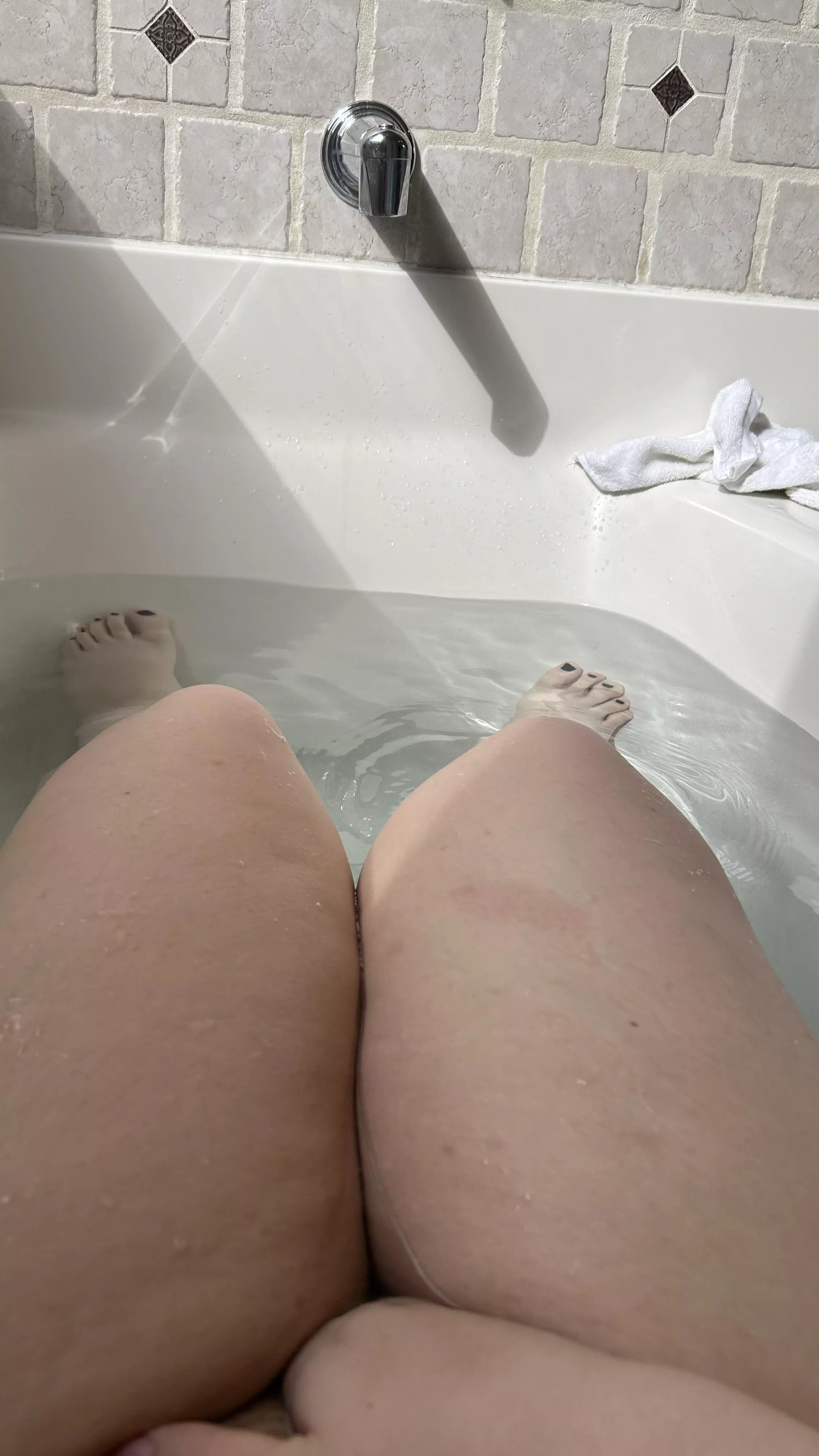 edging in the bath