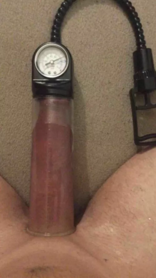Packing my pump …PM me for pumpchat and pics😊