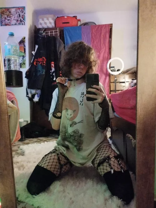 Wish I had the courage to go out on the street like this