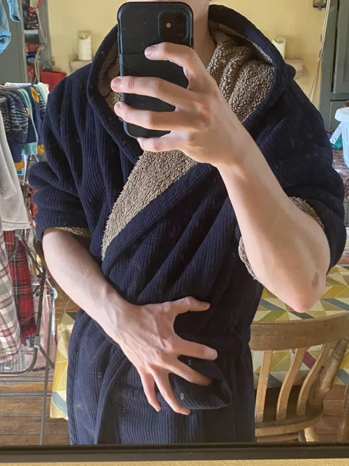 Would u cuddle with me?😉