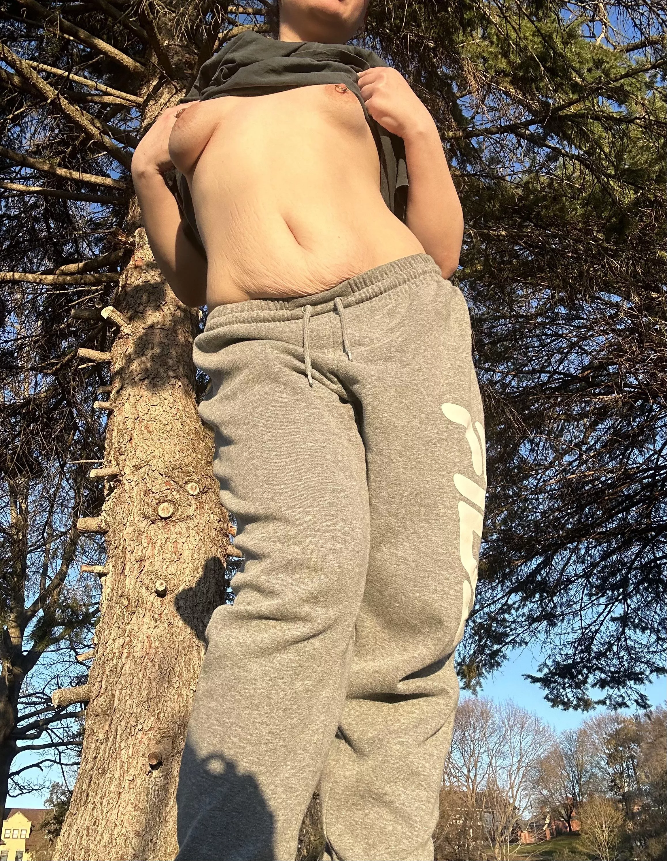 You should cum with me next time 🥰🥰