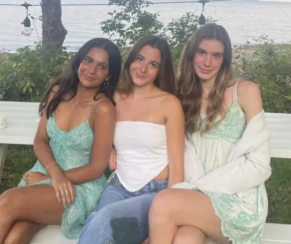 [3] Which College Girl?