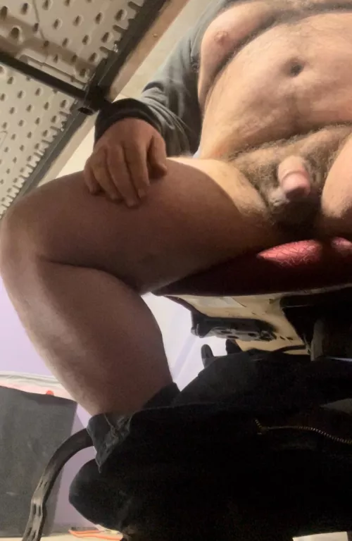 (40) Come see me early Monday morning in my office🐻😉