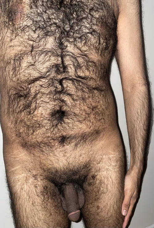 I am hairy. Not everyones type. Hope I am your type. Anyone Feel free to send me a chat. Can get hard also if you want