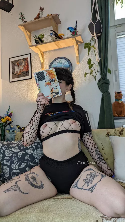 I put up some shelves for my latest Lego additions, and there are some nice tits hanging around too [F]