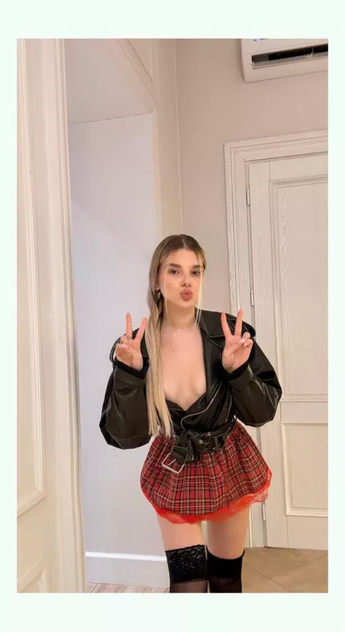 I signal you with misses so that you don't drive past me.