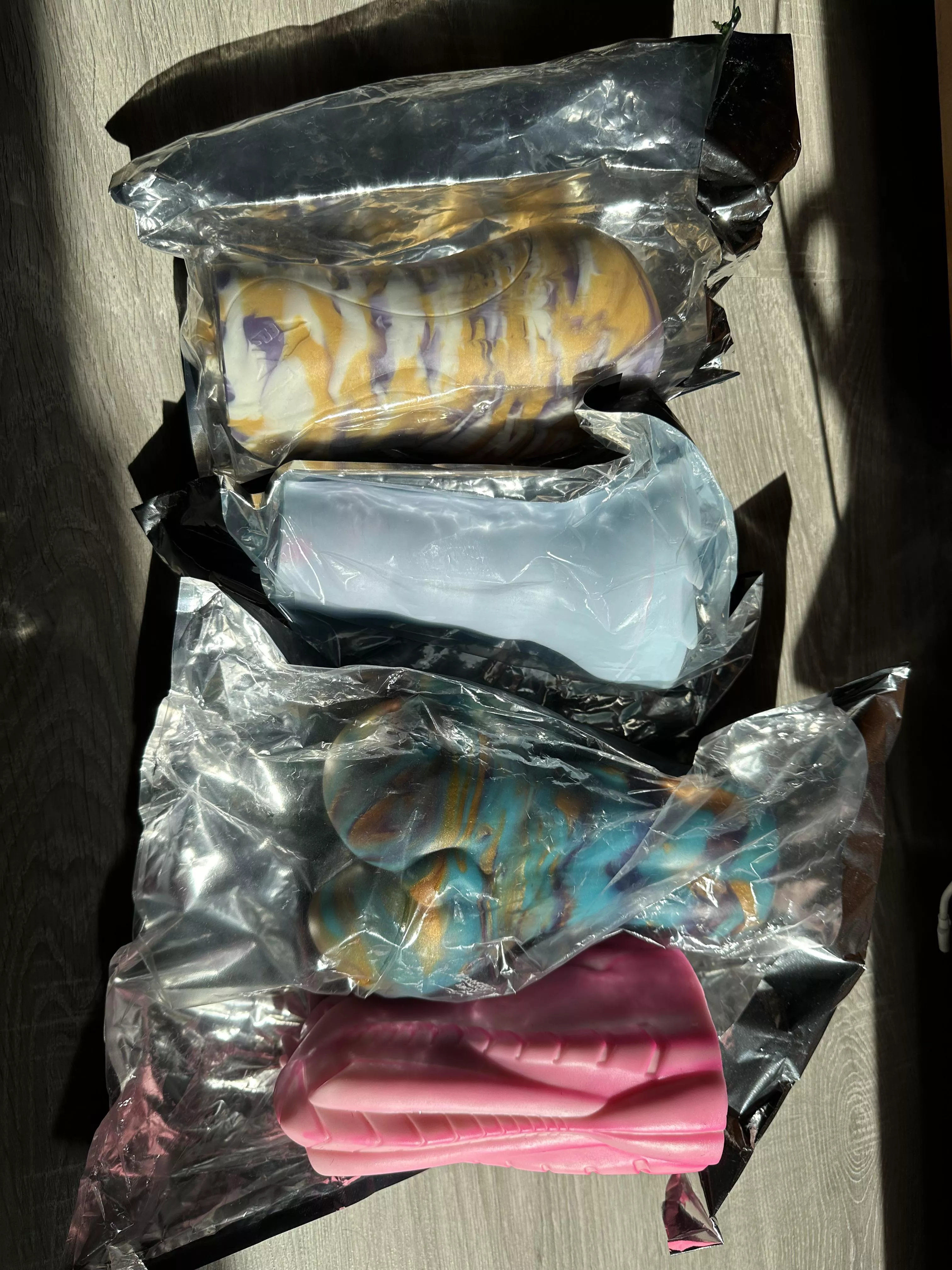 My next BD order arrived! Boy, Emelie‘s butt is thick!