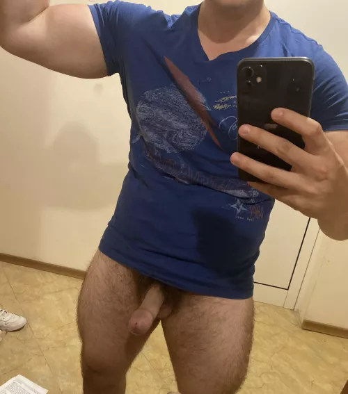 Wanna wrestle 😏? [20]