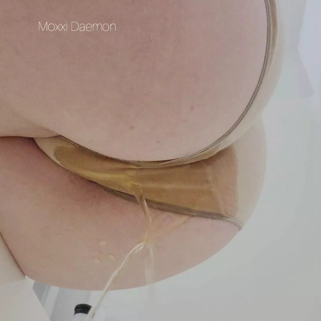 Want to drink from my pussy fountain?