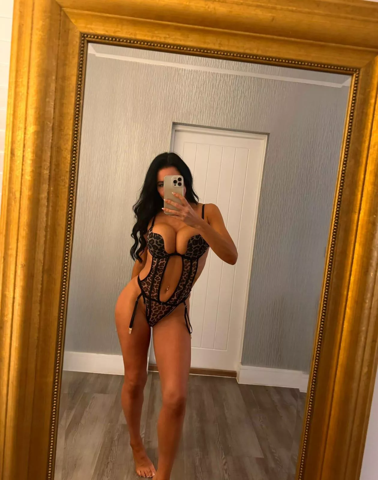 Am I too hot to be self conscious about my body? F43 nsfw