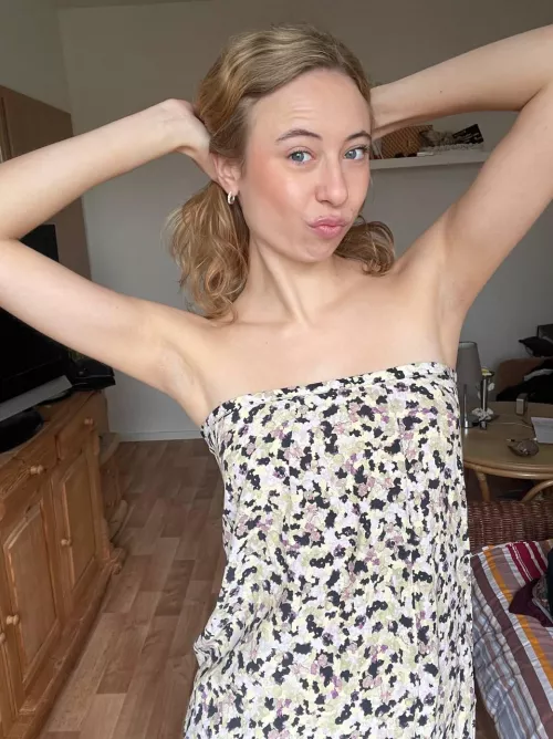 I'm wearing this on our first date, without underwear